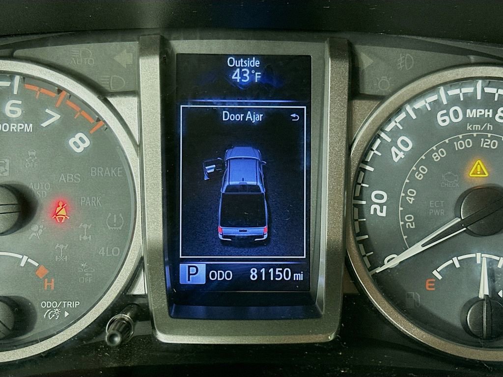 Used 2018 Toyota Tacoma SR5 image 17