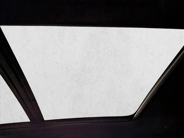 New 2026 Volvo XC60 T8 Ultra w/ Climate Package image 18