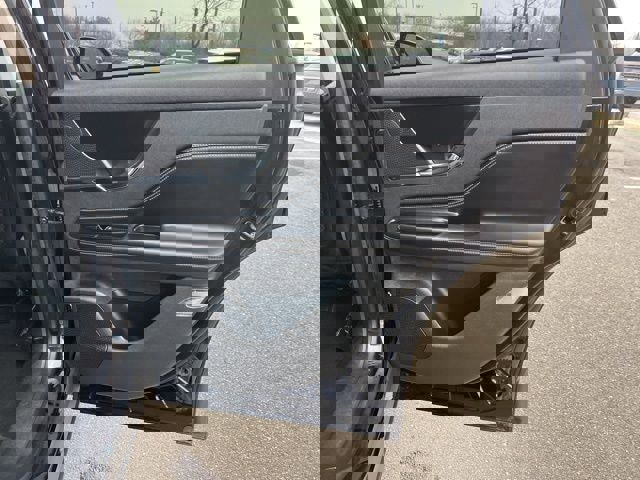 Used 2023 Lincoln Corsair Standard image 20