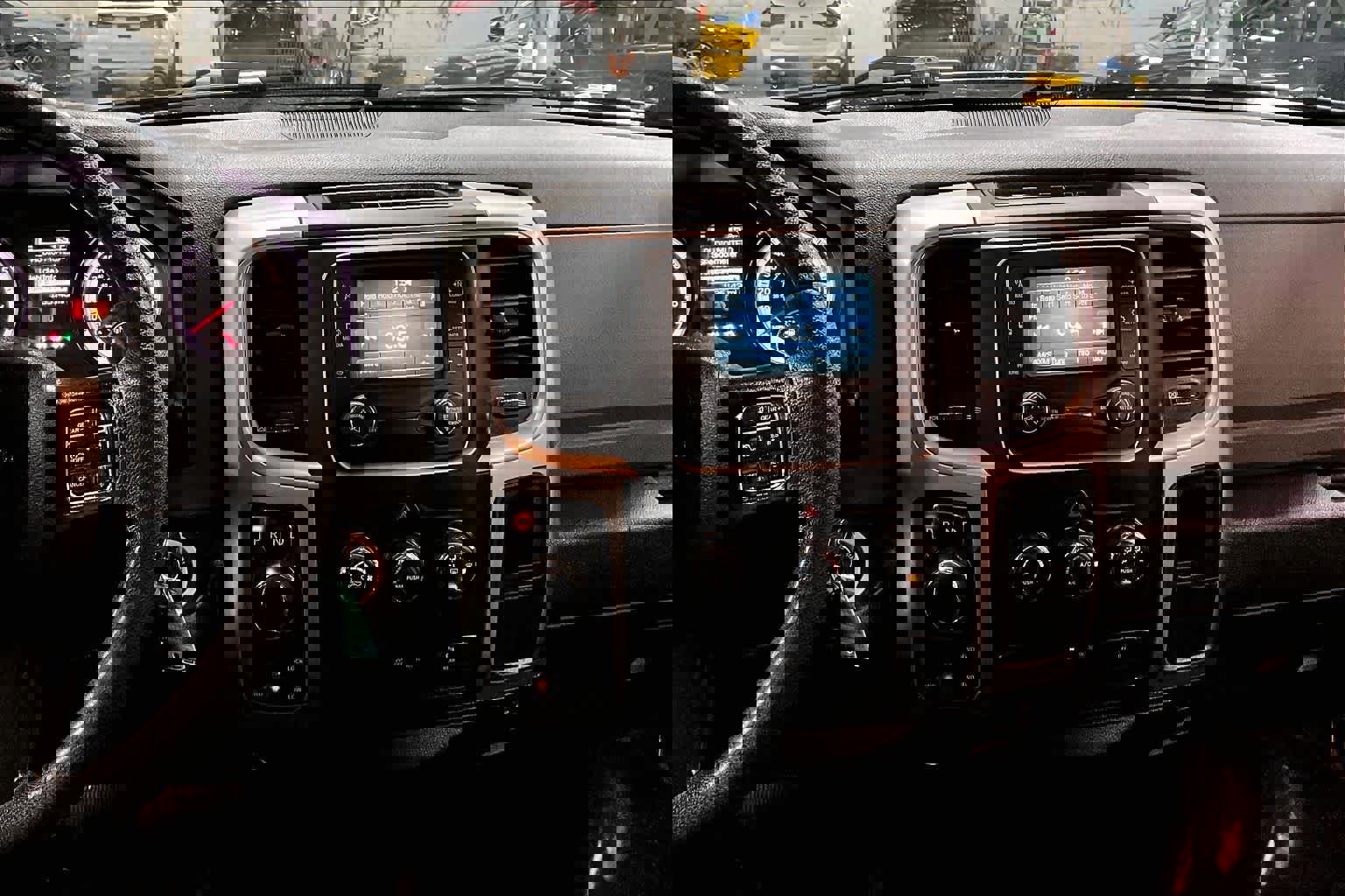 Used 2020 RAM 1500 Classic Warlock image 7