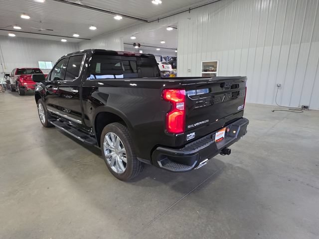 Used 2023 Chevrolet Silverado 1500 High Country w/ High Country Premium Package AWD/4WD image 6