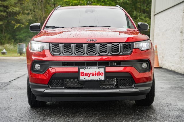 New 2026 Jeep Compass Latitude image 3