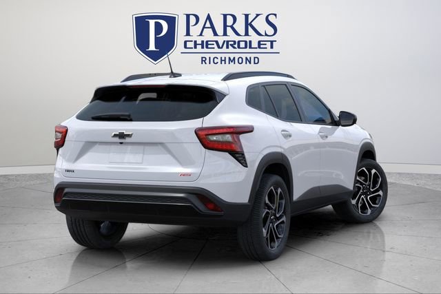 New 2026 Chevrolet Trax RS w/ Driver Confidence Package image 4