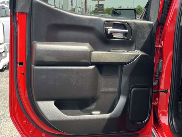 Used 2022 Chevrolet Silverado 1500 Custom RWD image 16