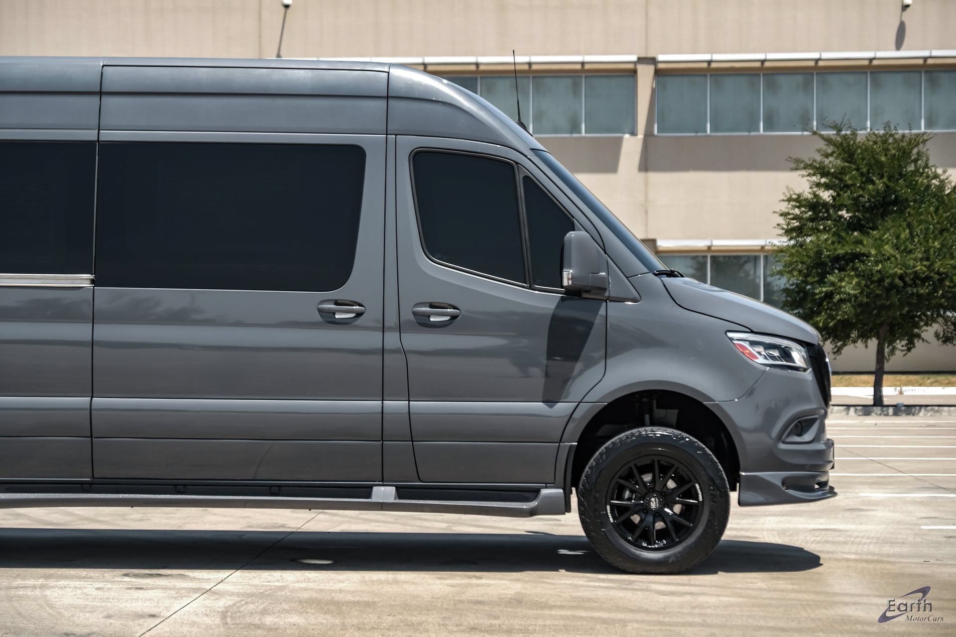 Used 2022 Mercedes-Benz Sprinter 2500 image 21