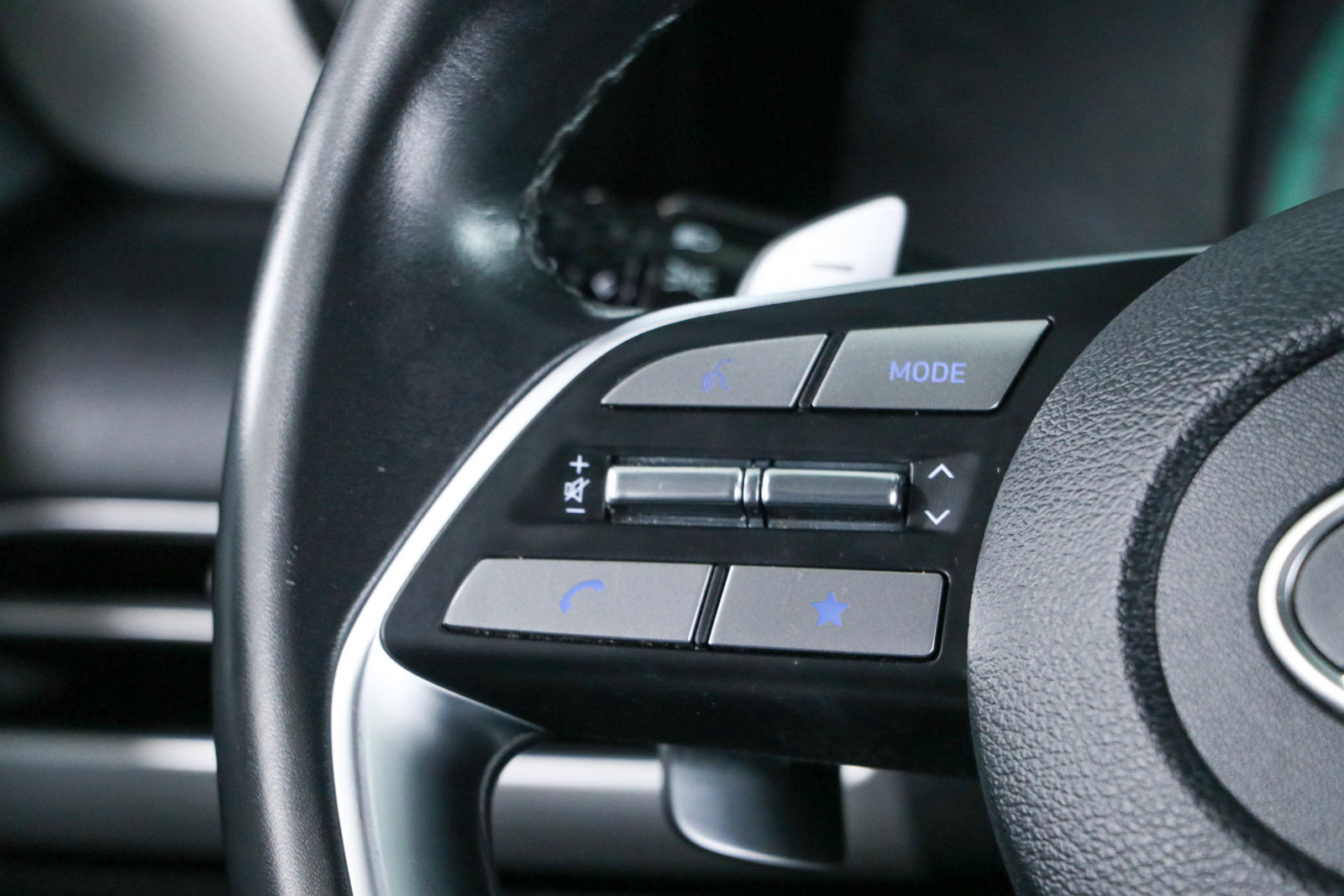 Used 2025 Hyundai Palisade SEL FWD image 13
