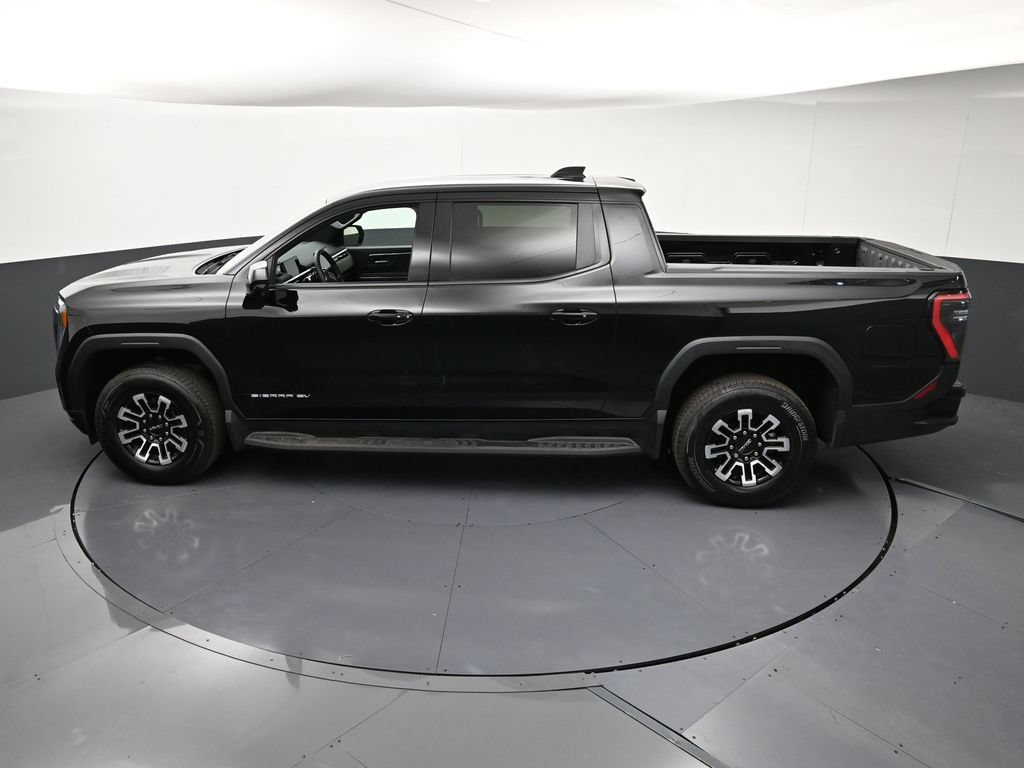 Used 2026 GMC Sierra EV Elevation AWD/4WD image 16