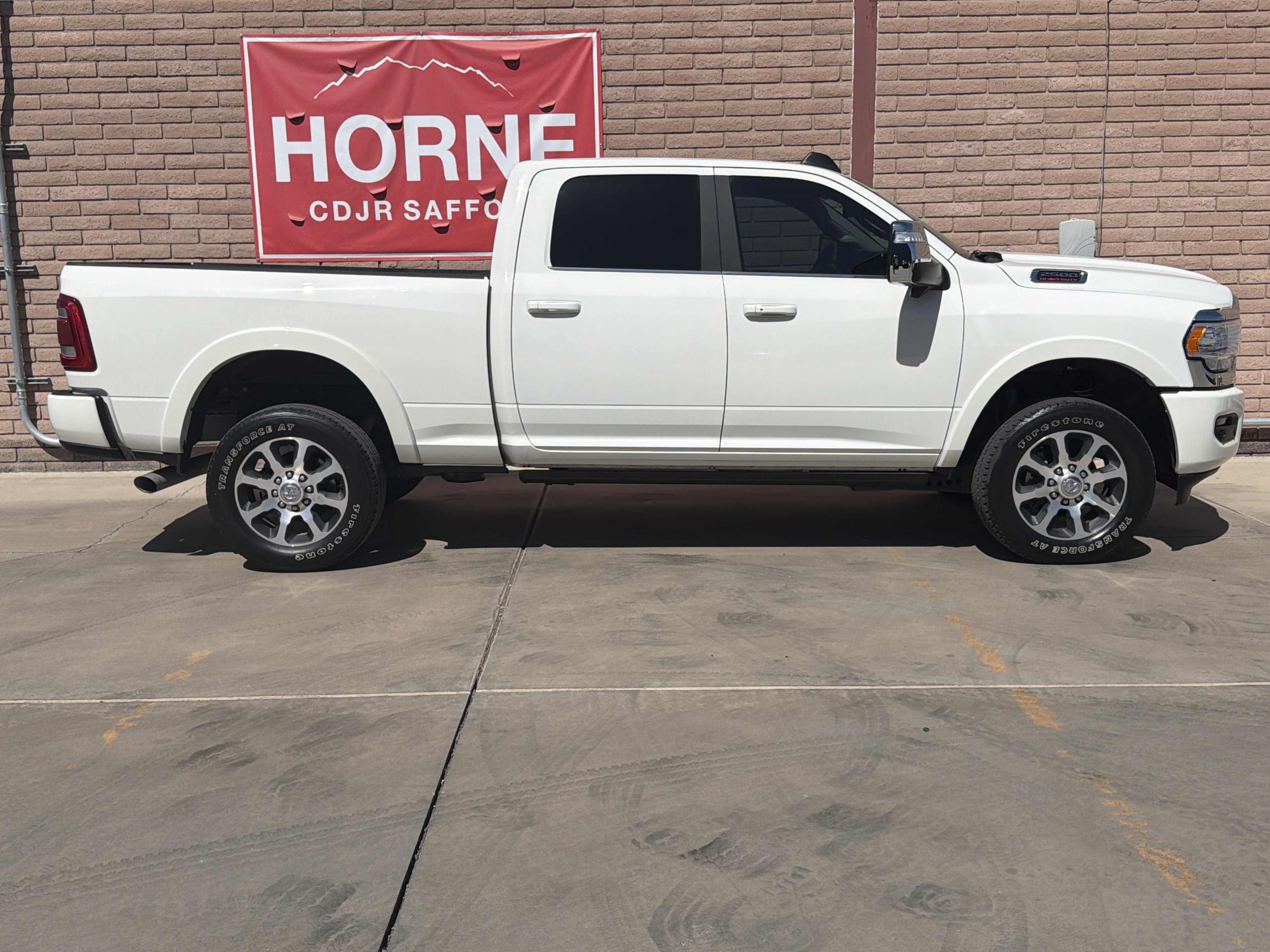 Used 2024 RAM 2500 Limited w/ Safety Group AWD/4WD image 10