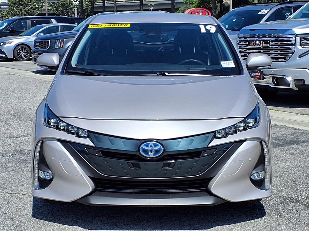 Used 2019 Toyota Prius Prime Advanced image 8