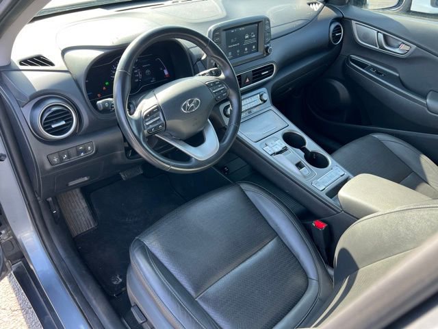 Used 2020 Hyundai Kona Limited w/ Cargo Package image 17