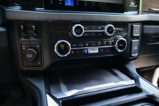 Used 2026 Ford F450 Platinum AWD/4WD image 17