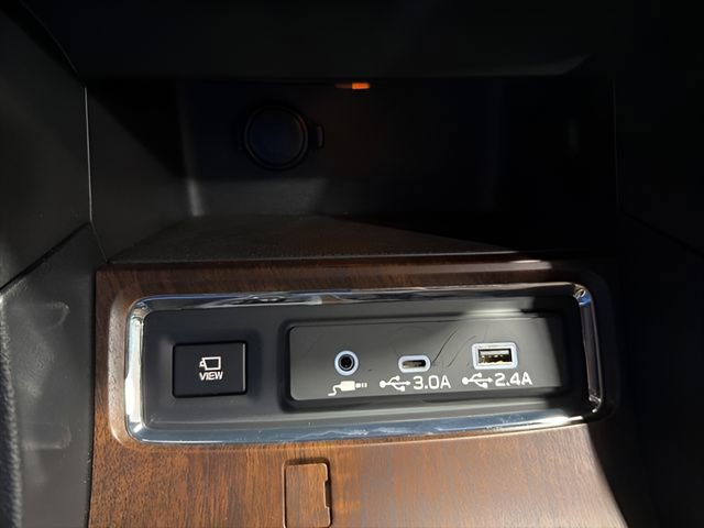 Certified 2025 Subaru Ascent Touring w/ Popular Package #1 image 23