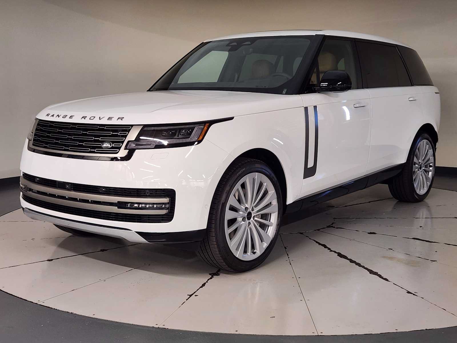 New 2026 Land Rover Range Rover Long Wheelbase SE AWD/4WD video 1