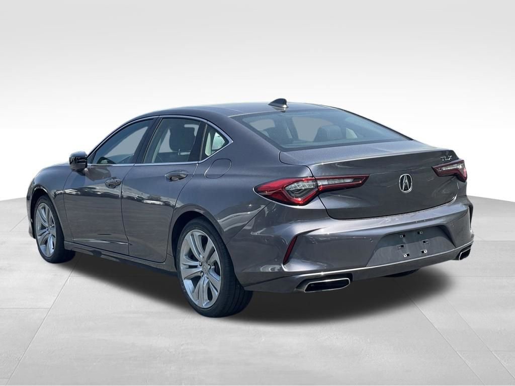 Used 2022 Acura TLX w/ Technology Package FWD image 5
