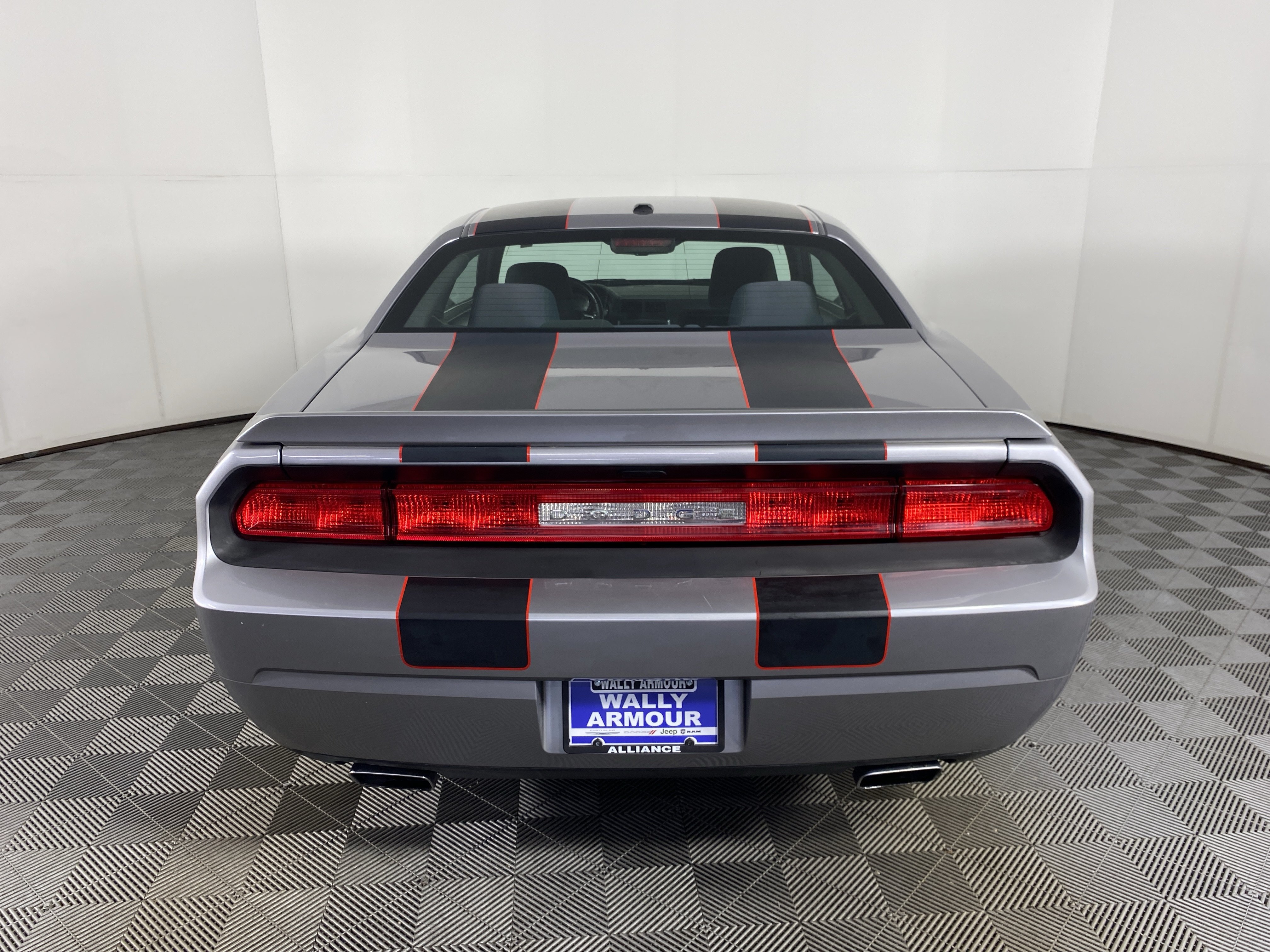 Used 2014 Dodge Challenger R/T w/ Blacktop Package RWD image 7