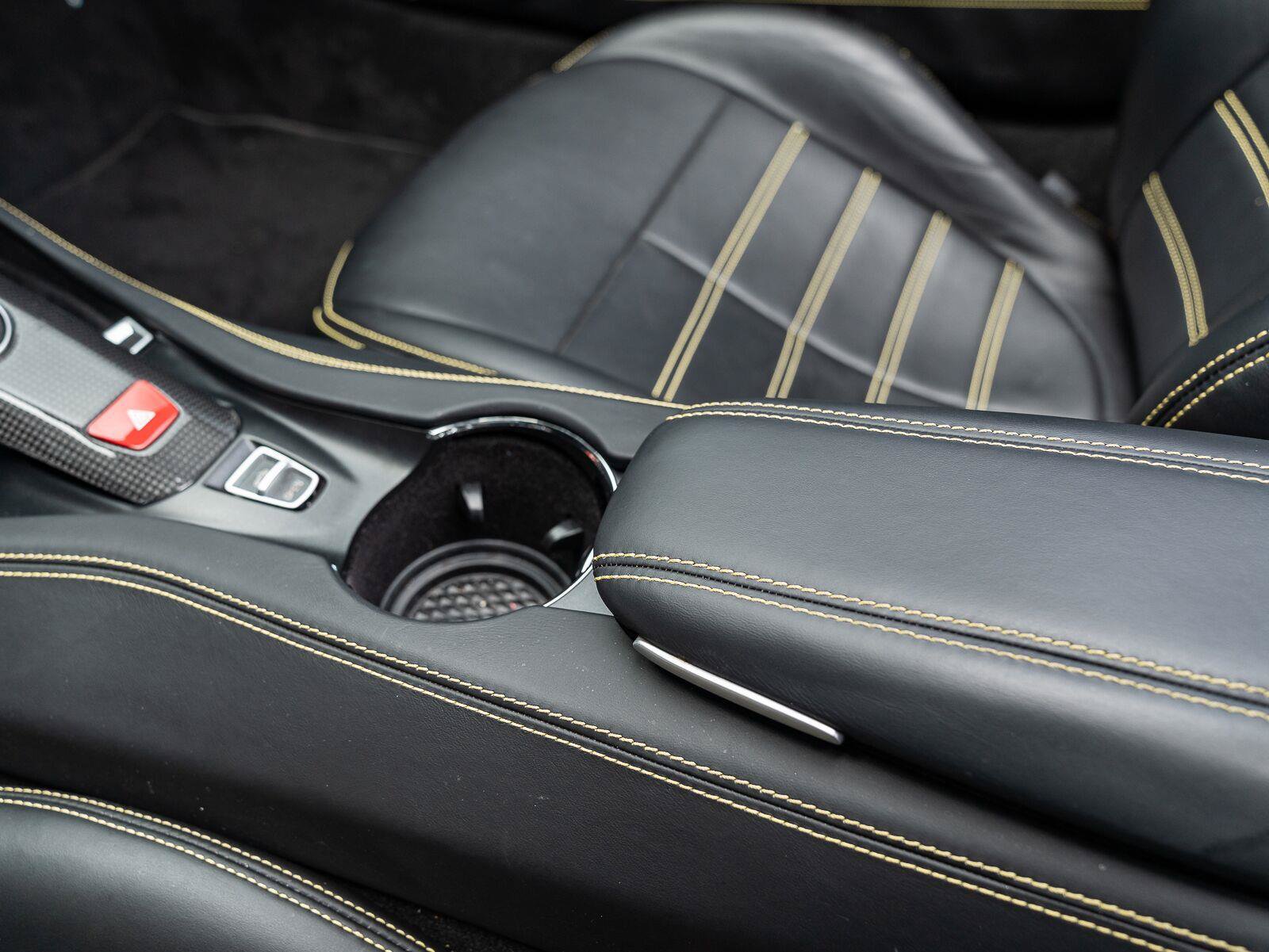 Used 2016 Ferrari California T RWD image 54