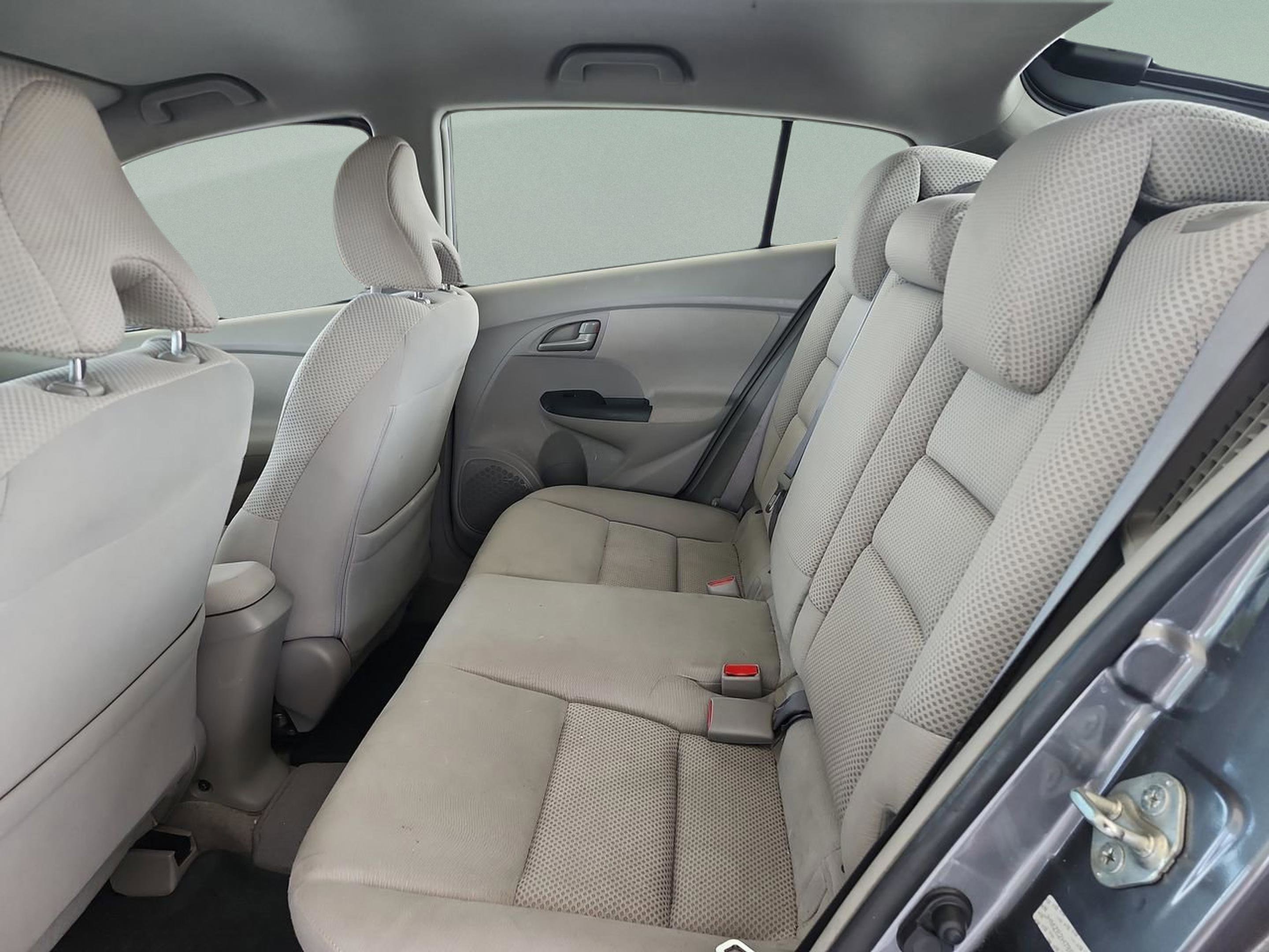 Used 2011 Honda Insight EX image 17