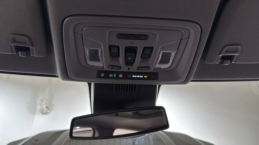 Used 2022 GMC Sierra 1500 Denali image 12