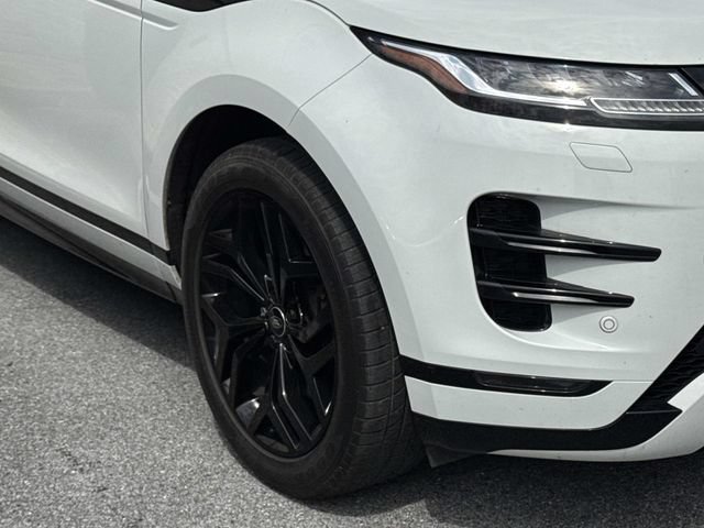 Used 2022 Land Rover Range Rover Evoque R-Dynamic S AWD/4WD image 9
