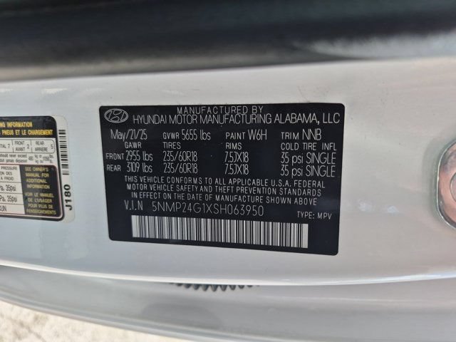 Used 2025 Hyundai Santa Fe SEL FWD image 35