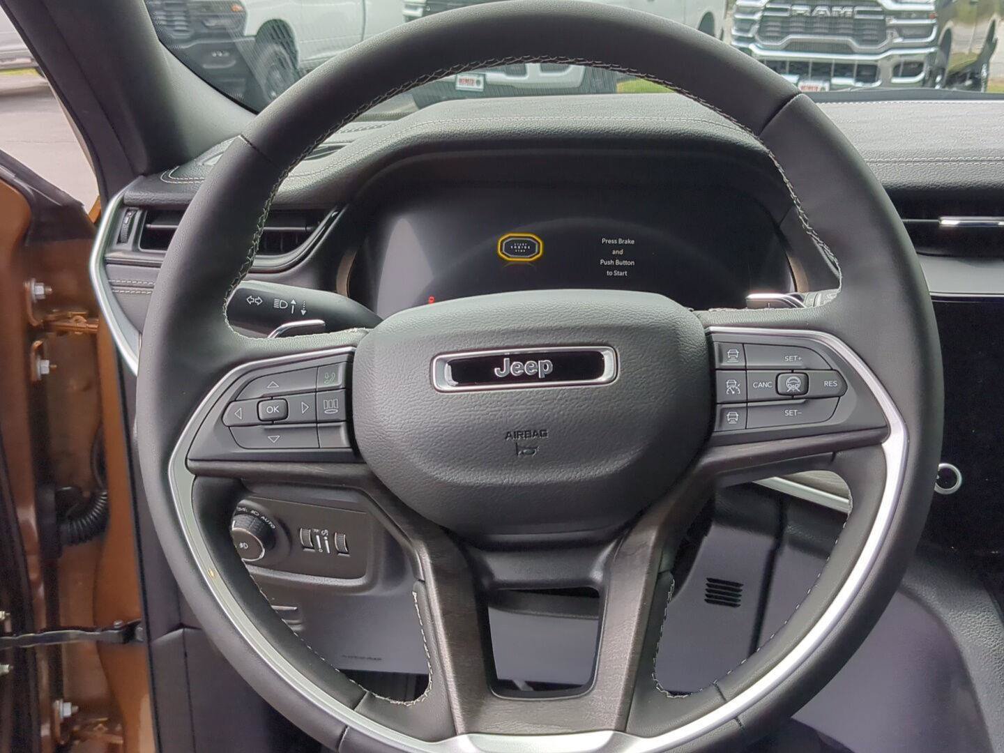 New 2026 Jeep Grand Cherokee L Limited AWD/4WD image 14