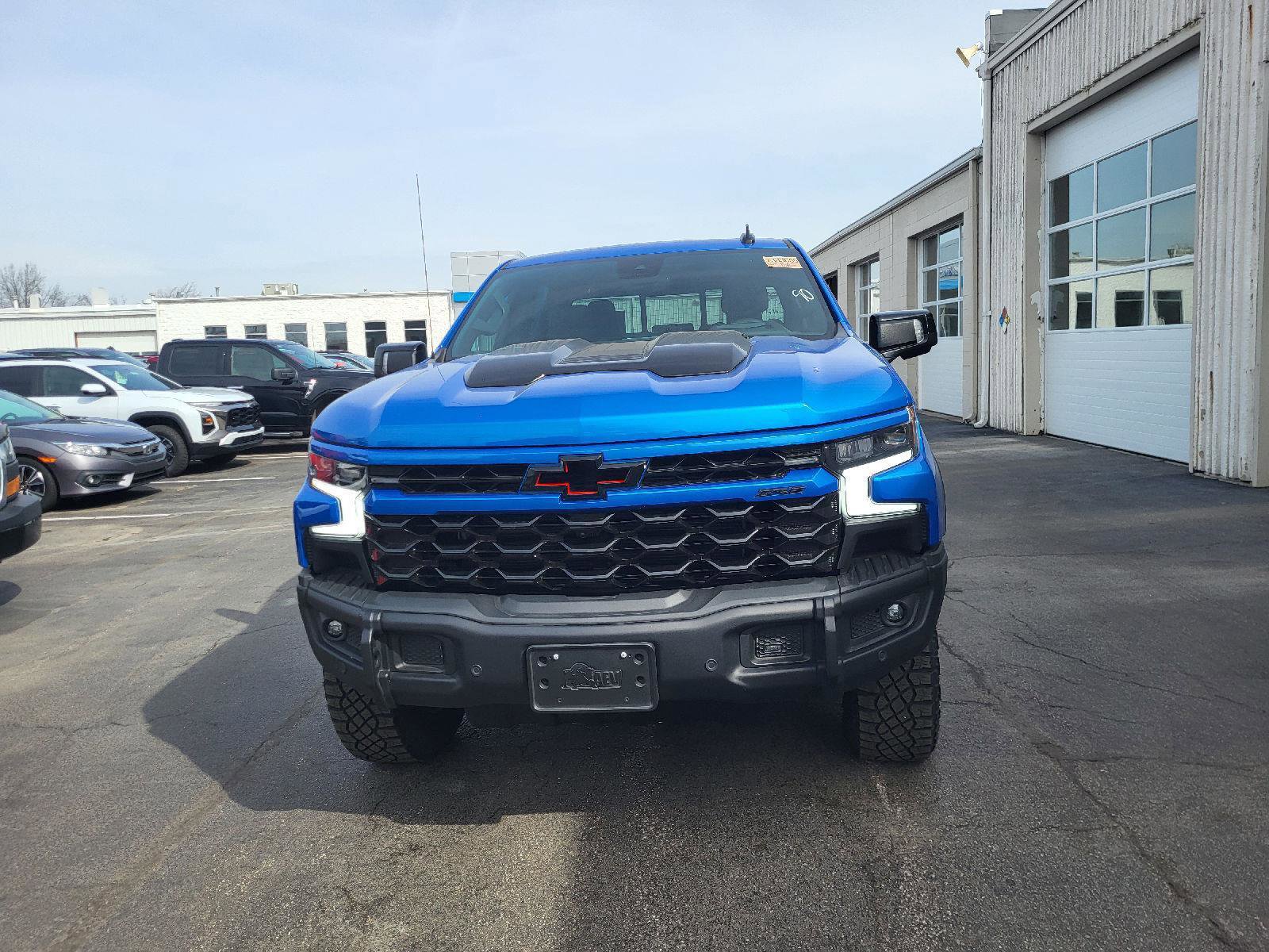 Used 2025 Chevrolet Silverado 1500 ZR2 w/ ZR2 Bison Edition image 8
