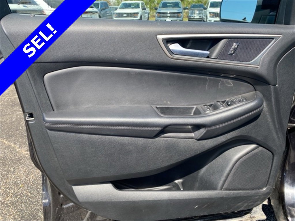 Used 2024 Ford Edge SEL image 19