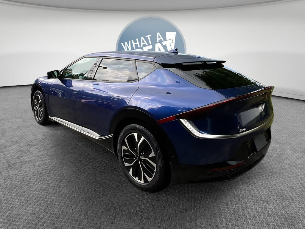 Used 2022 Kia EV6 Wind w/ Wind Technology Package AWD/4WD image 6