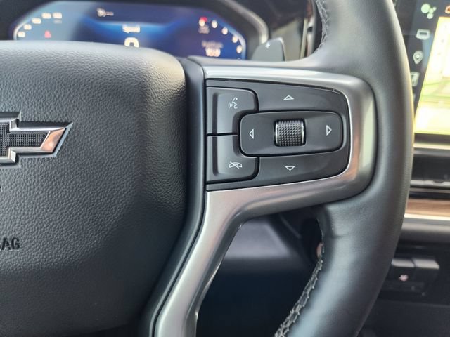 Used 2025 Chevrolet Silverado 1500 LT Trail Boss w/ Convenience Package II AWD/4WD image 31