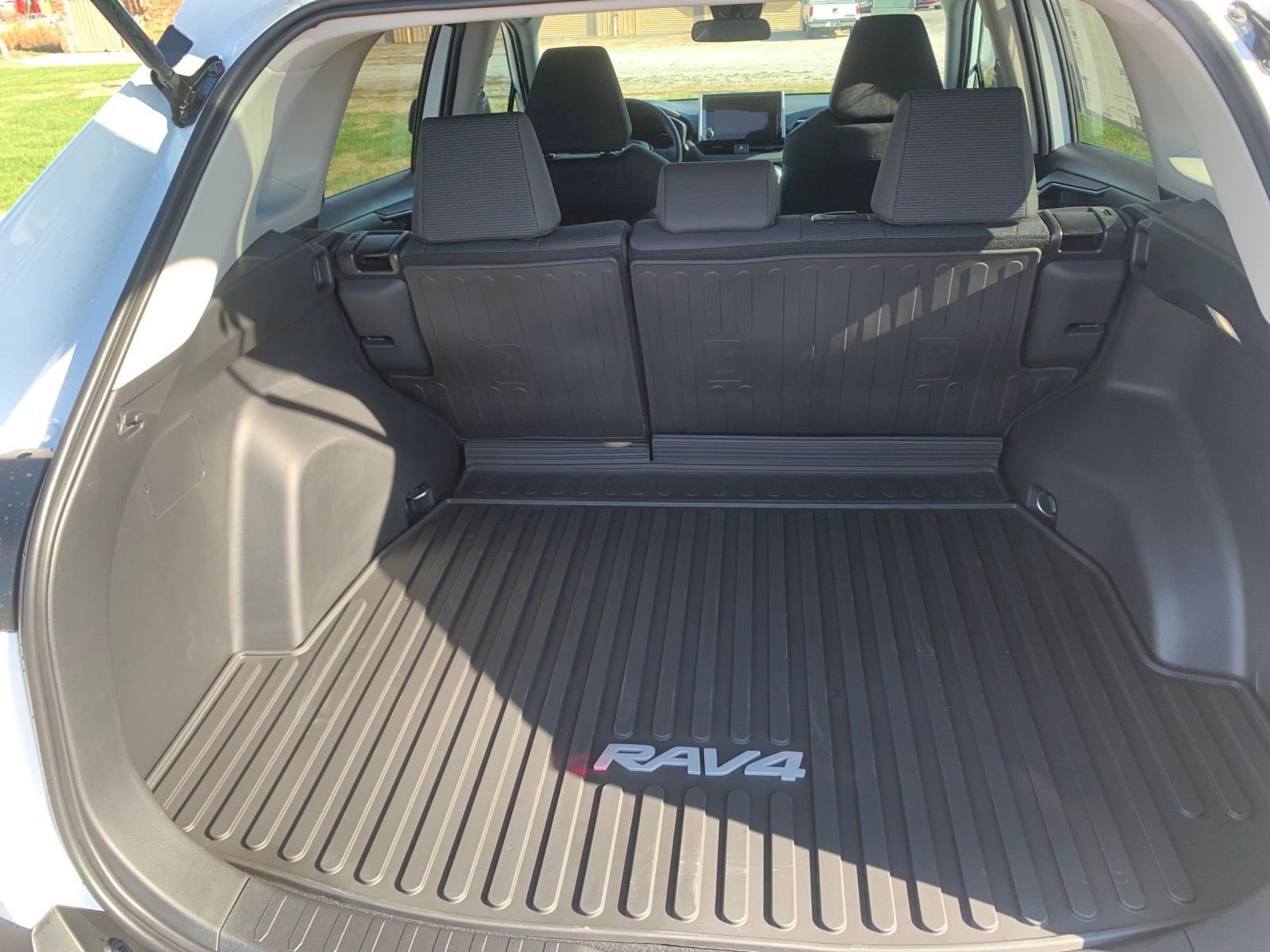 New 2025 Toyota RAV4 LE image 28