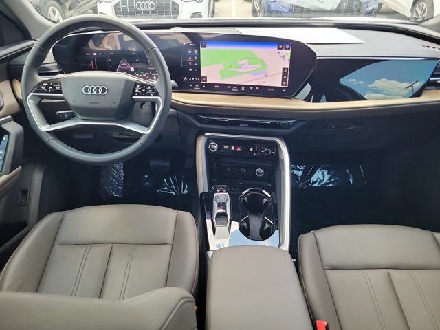 Certified 2025 Audi Q5 Premium w/ Convenience Package AWD/4WD video 2