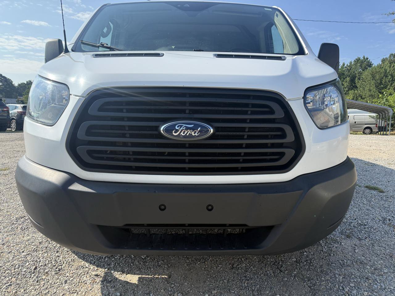 Used 2019 Ford Transit 250 148 Low Roof RWD image 9