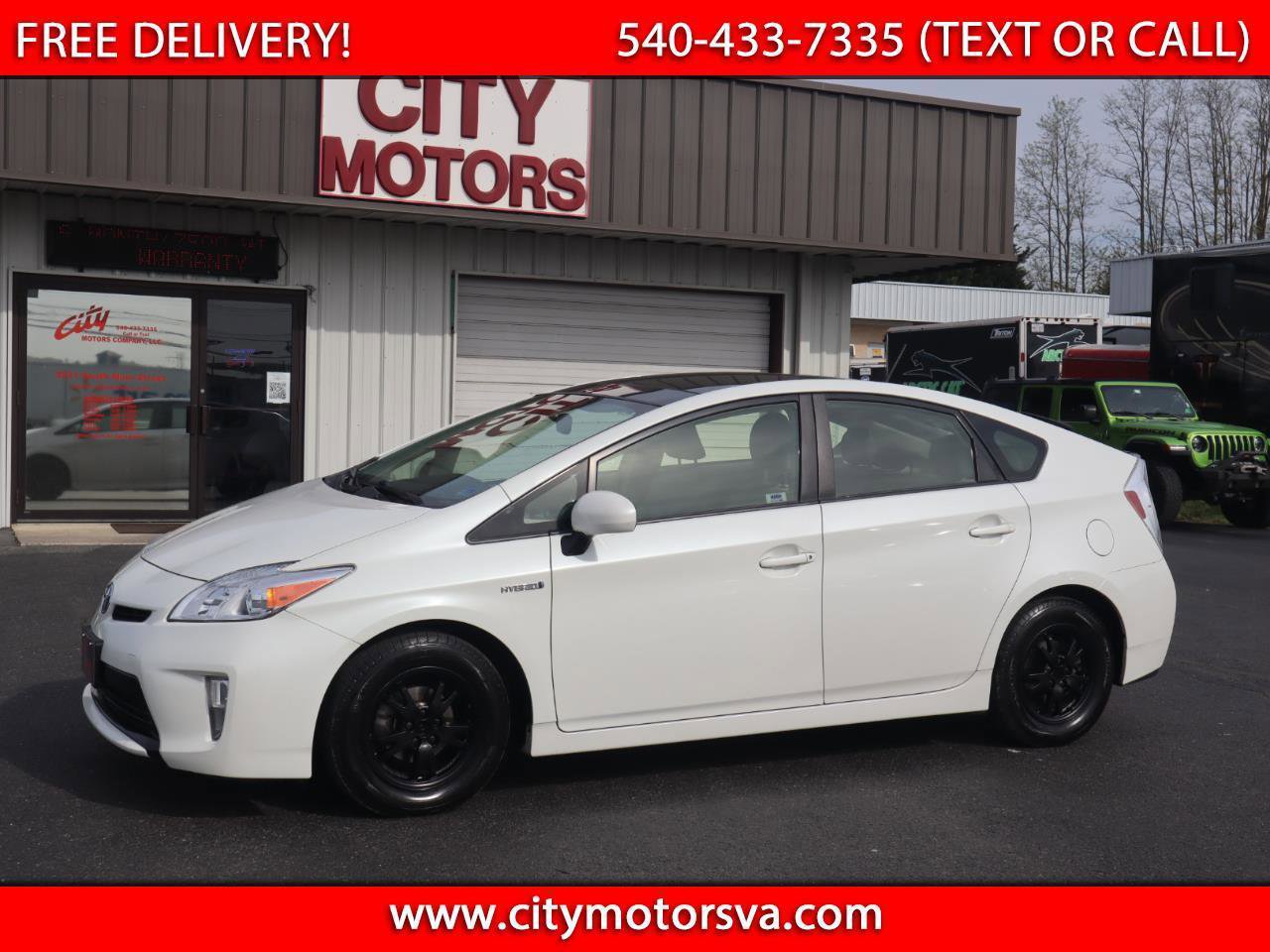Used 2015 Toyota Prius Four w/ Deluxe Solar Roof Package image 1