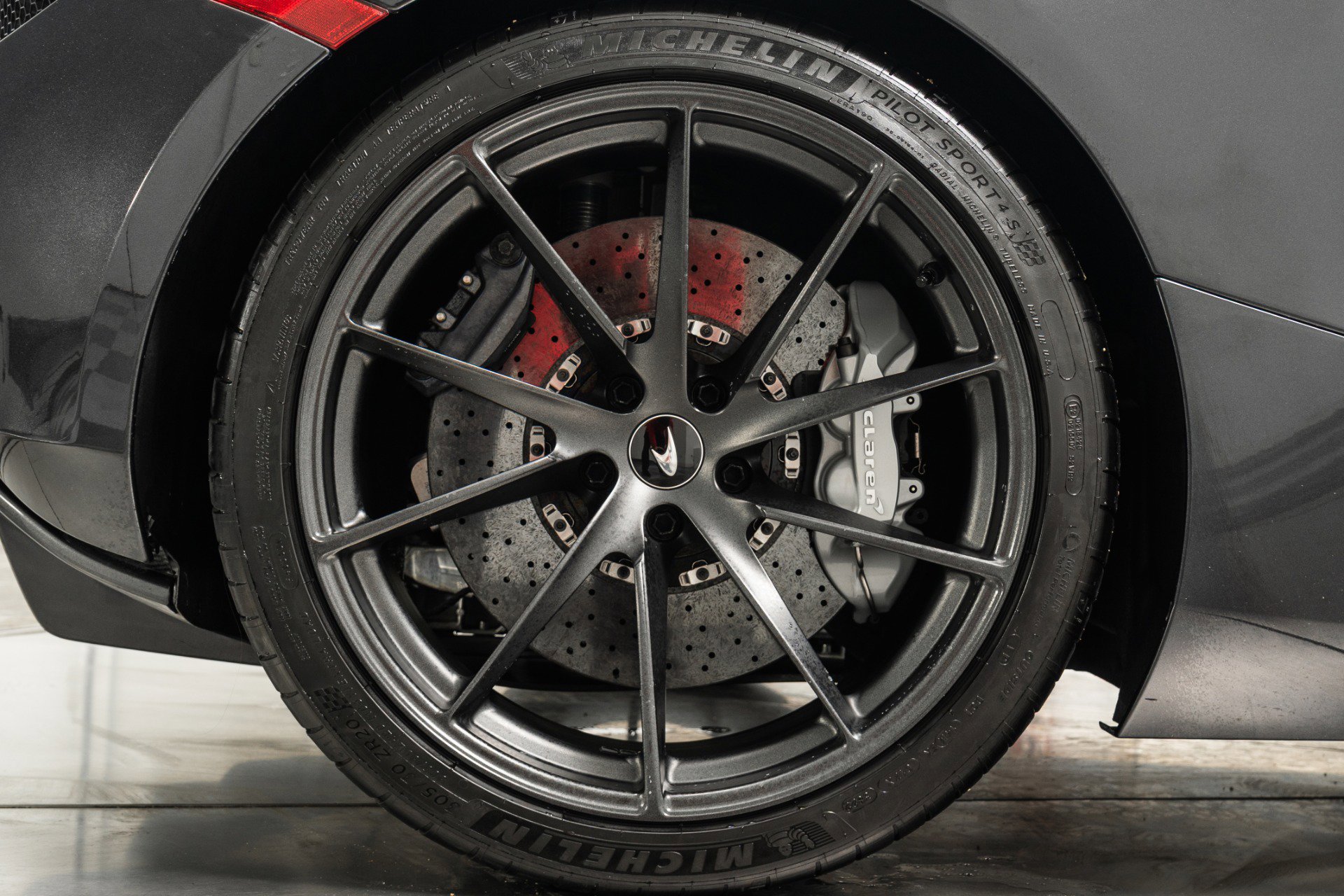 Used 2019 McLaren 720S Luxury image 45