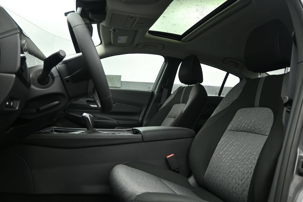 New 2026 Nissan Sentra SV w/ SV Convenience Package FWD image 15