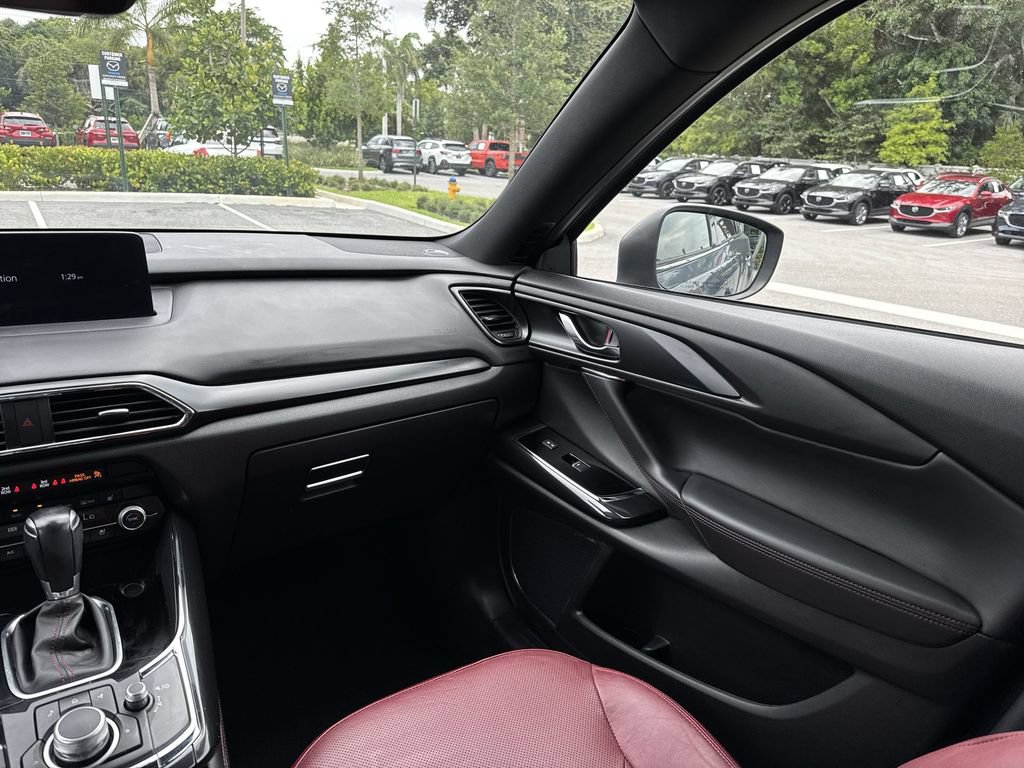 Certified 2023 MAZDA CX-9 Carbon Edition AWD/4WD image 15
