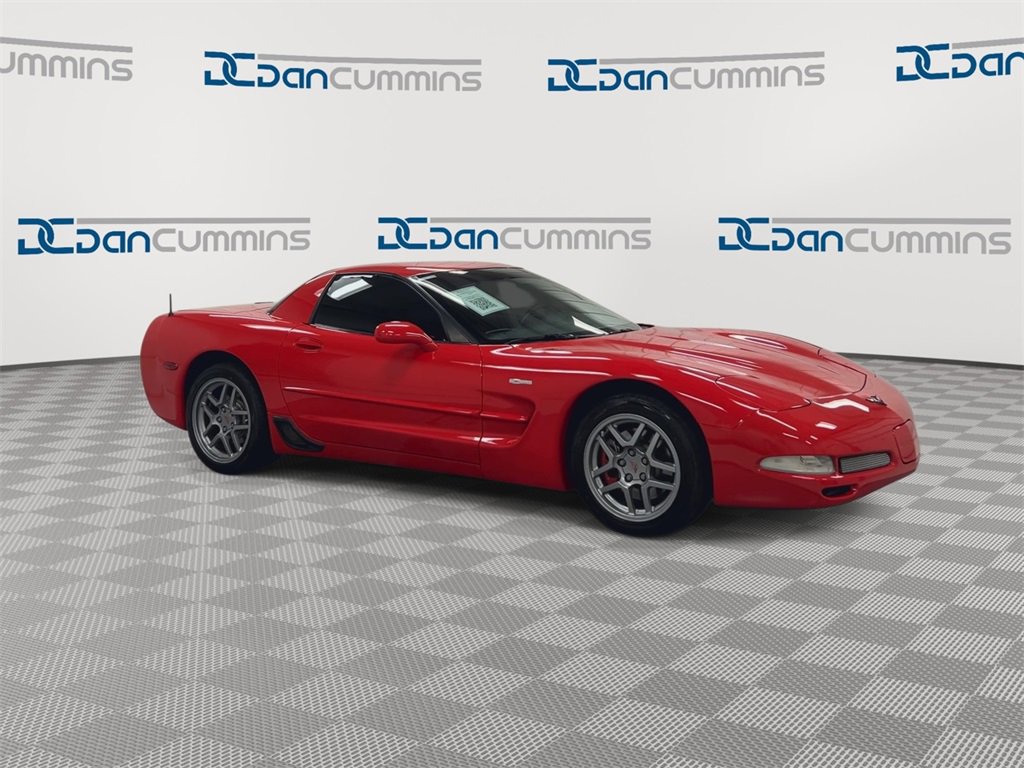 Used 2002 Chevrolet Corvette Z06 w/ Memory Pkg image 2