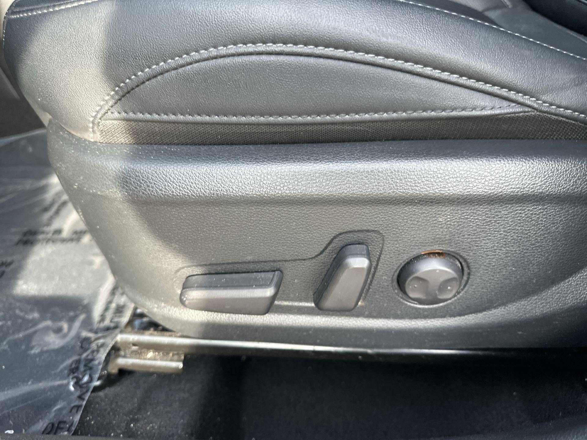 Certified 2024 Kia Seltos EX FWD image 14