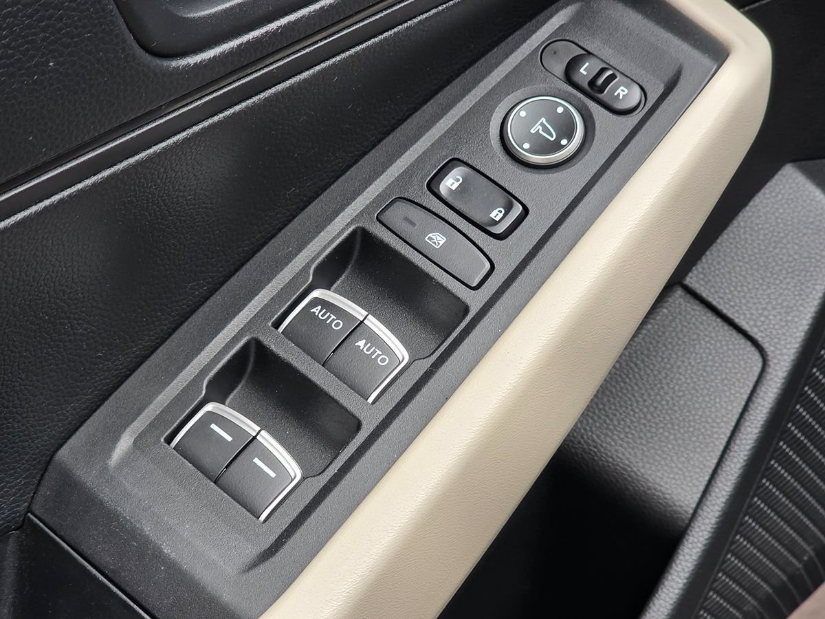Used 2023 Honda Accord LX image 27