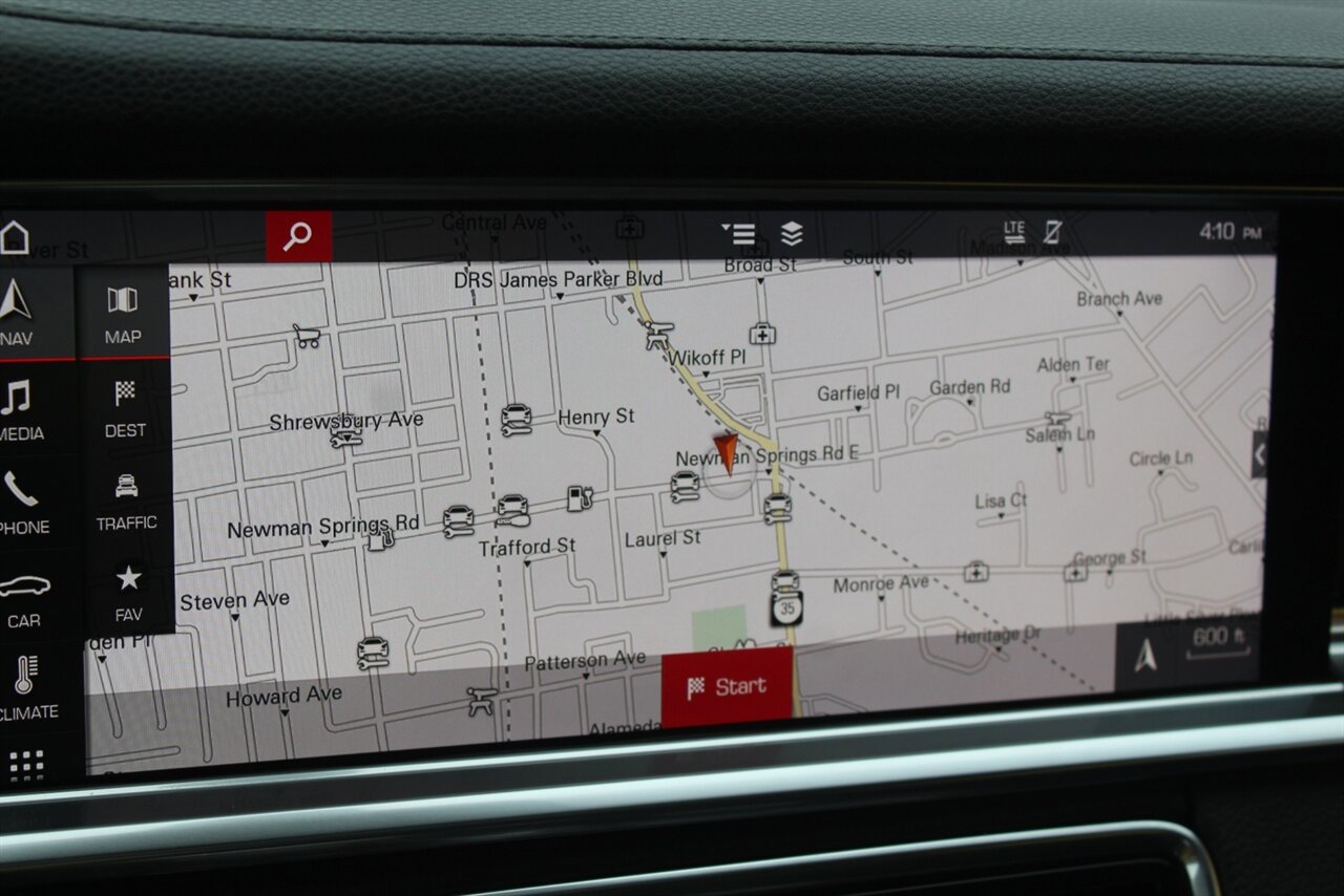 Used 2018 Porsche Panamera 4S image 10