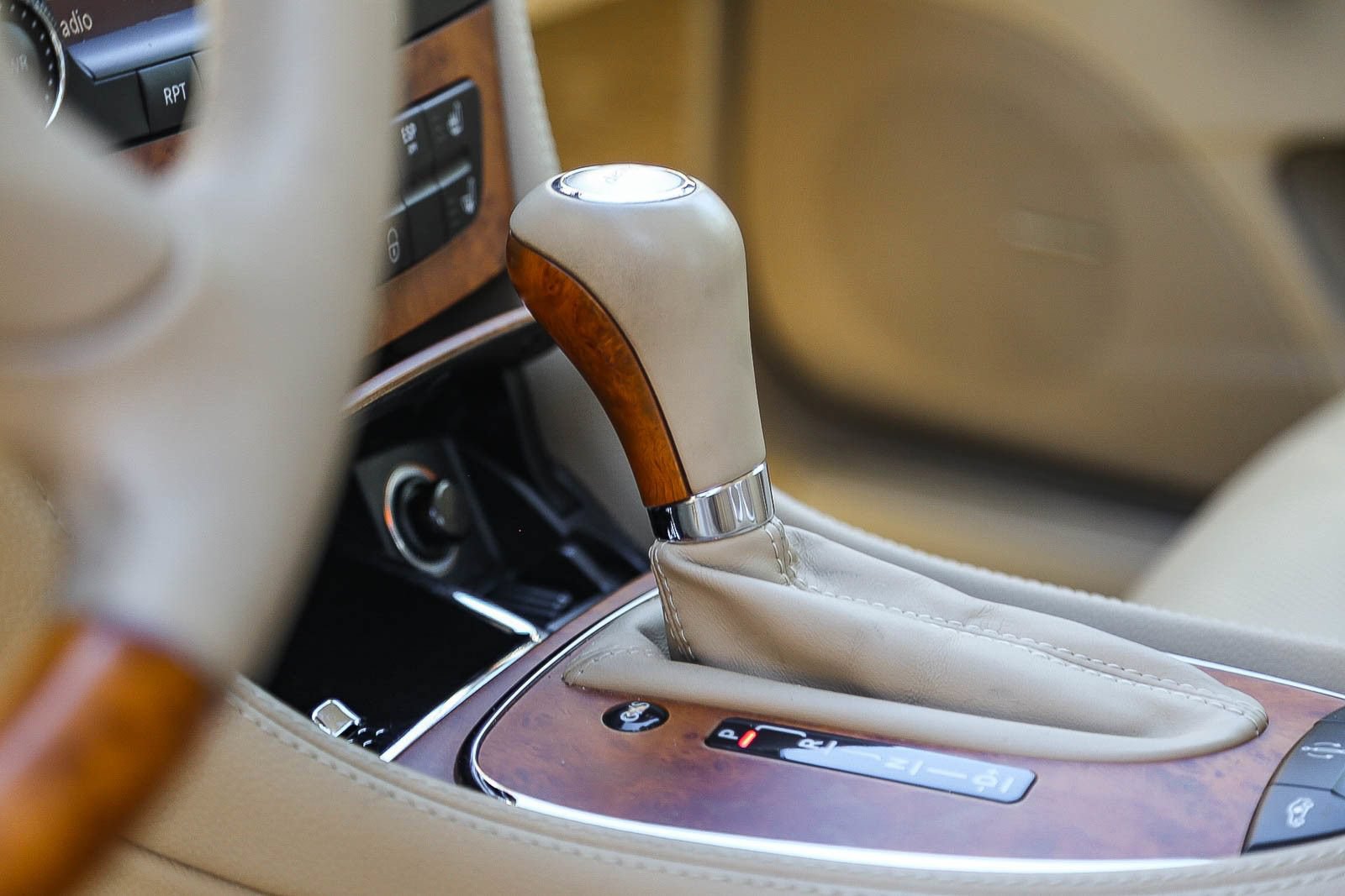Used 2006 Mercedes-Benz CLS 500 image 21