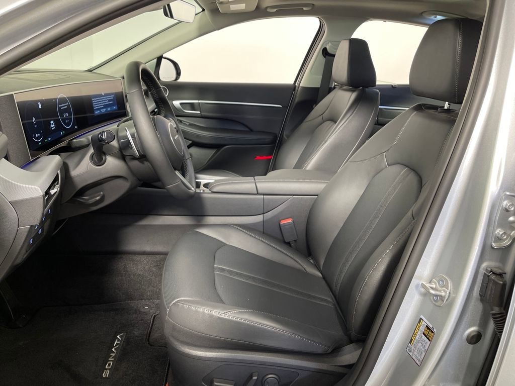 New 2026 Hyundai Sonata Limited image 16