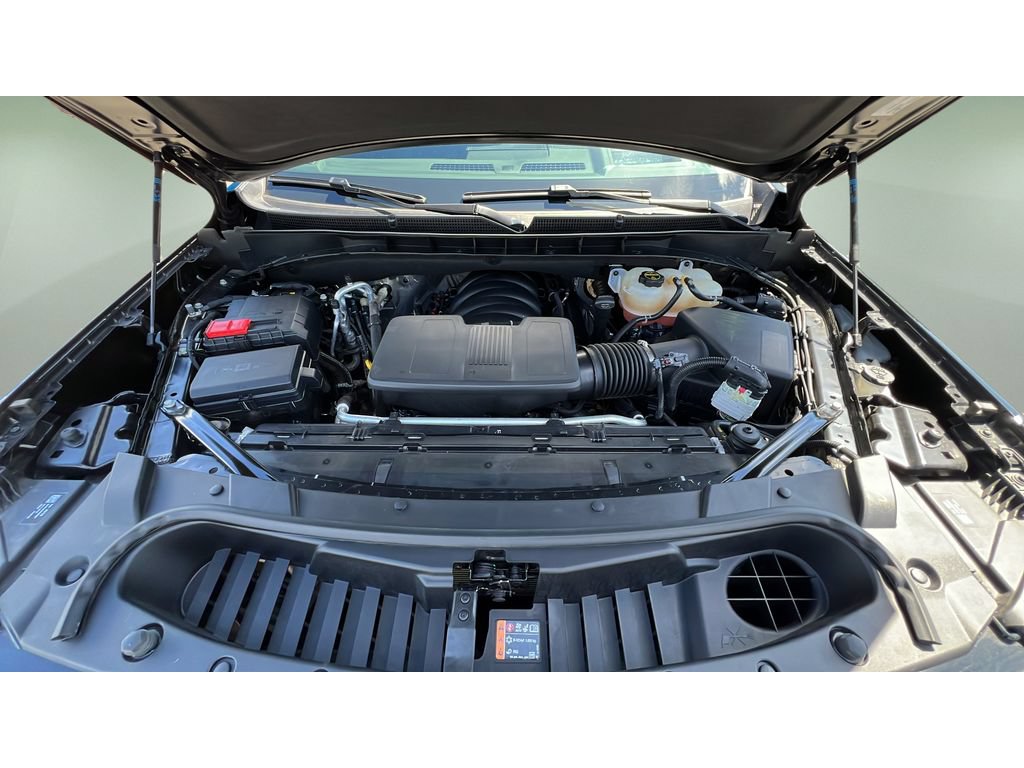 Certified 2025 GMC Yukon Denali AWD/4WD image 33