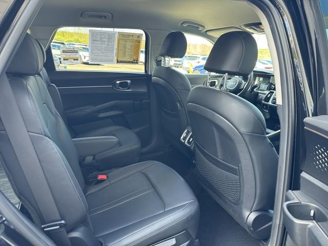 Certified 2023 Kia Sorento EX AWD/4WD image 27