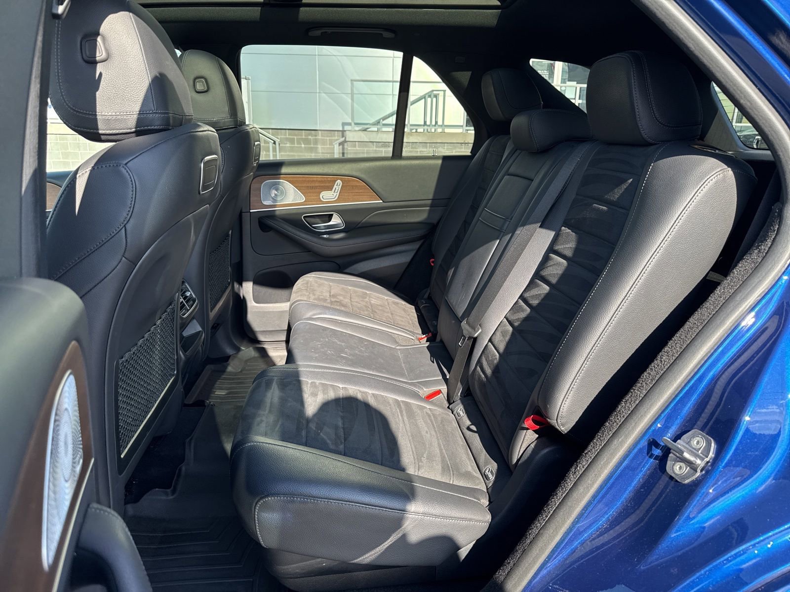 Used 2020 Mercedes-Benz GLE 350 4MATIC image 46