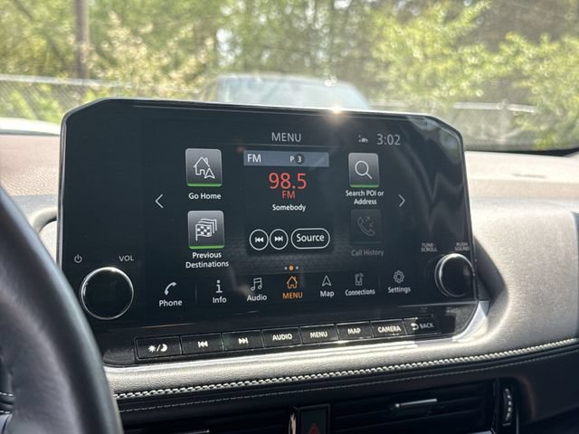 Certified 2022 Nissan Rogue Platinum w/ Head-Up Display Package AWD/4WD image 16