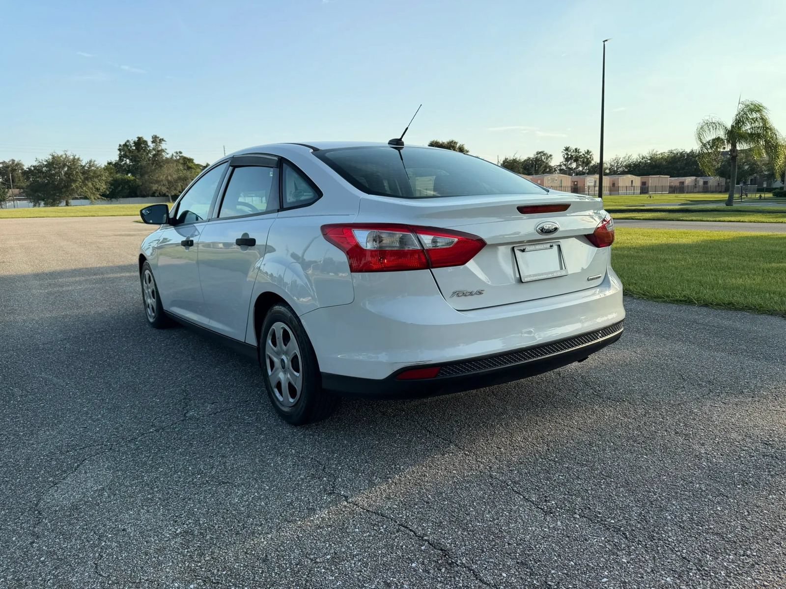 Used 2014 Ford Focus S FWD image 8