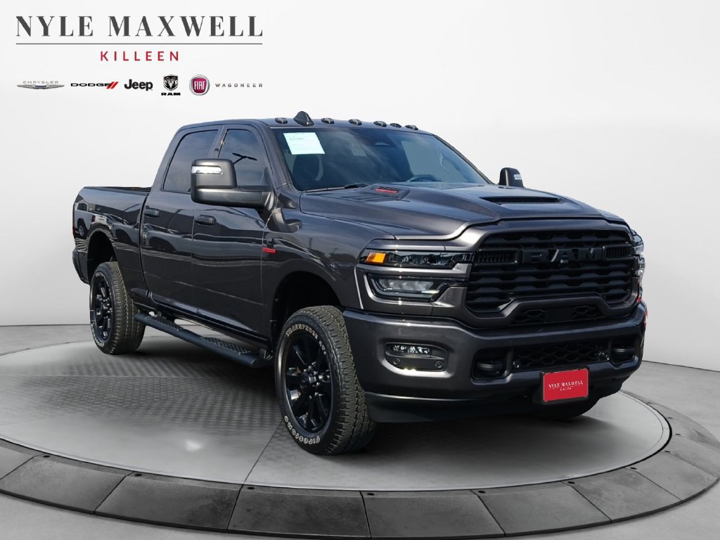 Used 2026 RAM 2500 Tradesman AWD/4WD image 2