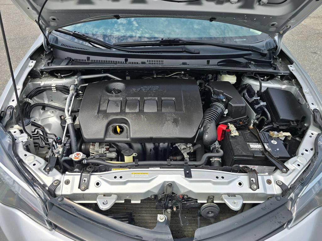 Used 2019 Toyota Corolla LE FWD image 21