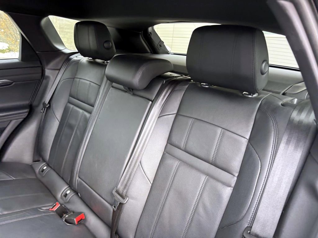 Used 2020 Land Rover Range Rover Evoque SE image 20